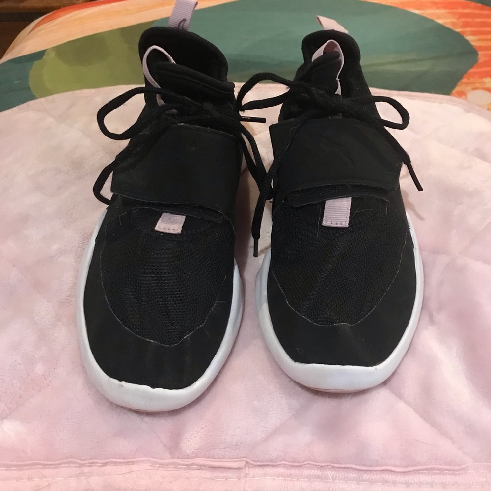 Puma Woman’s Running/CrossFit Soft Foam Sneakers